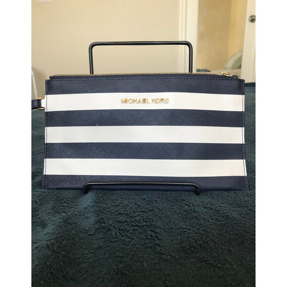 Michael Kors striped clutch - Picture 1 of 10